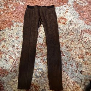 Snake print leggings